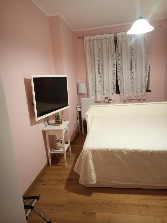 Bed and Breakfast Il Casale Di Lavinia à Fabro Extérieur photo